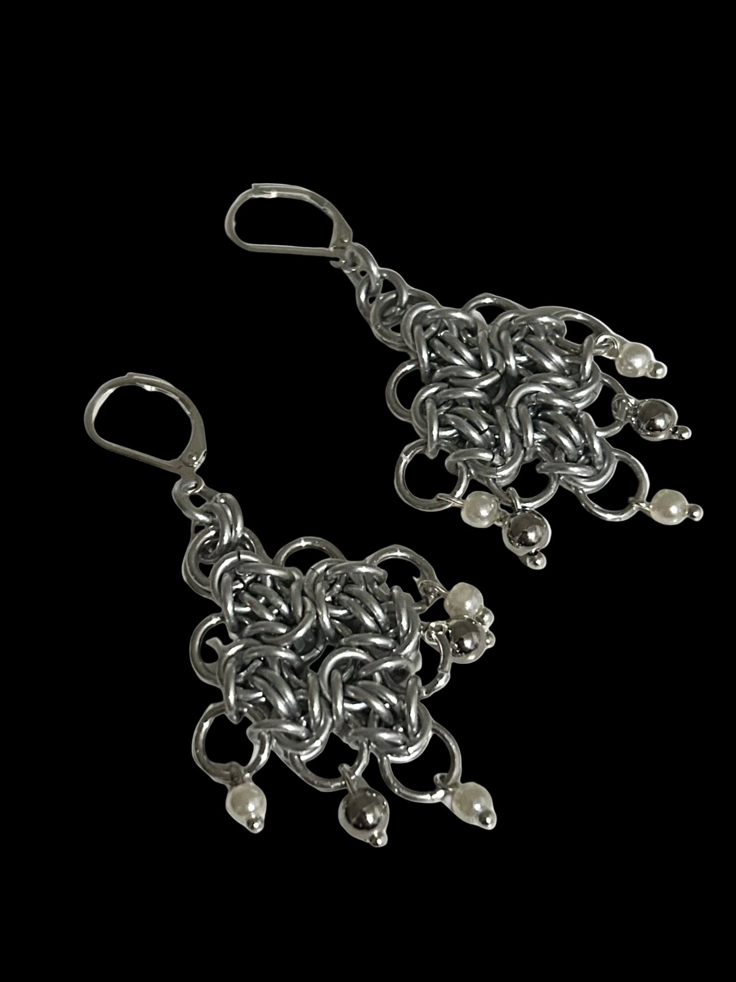 Pearl Chainmail Earrings