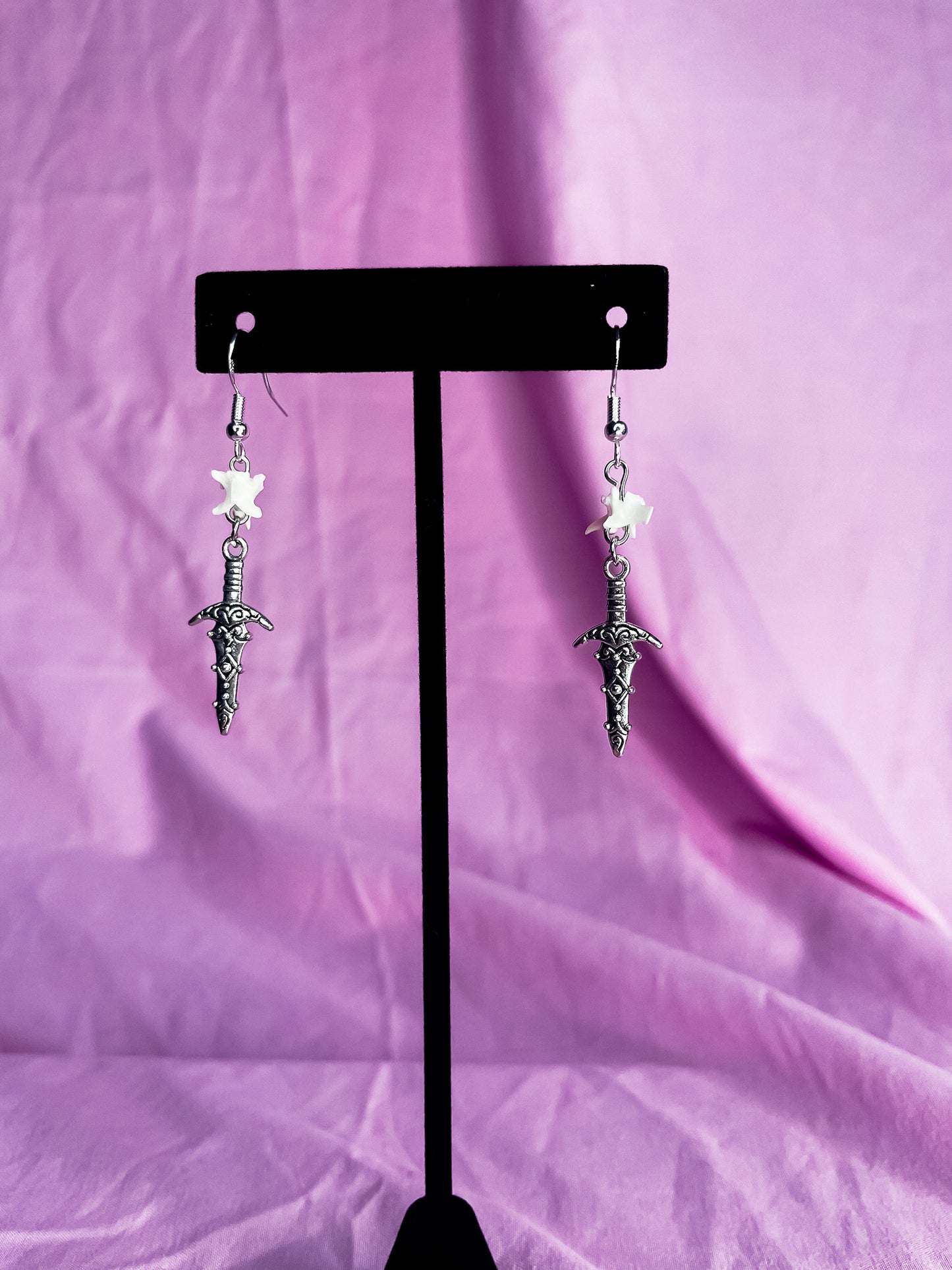 "𝕮𝖆𝖗𝖔𝖑𝖎𝖓𝖊" Earrings