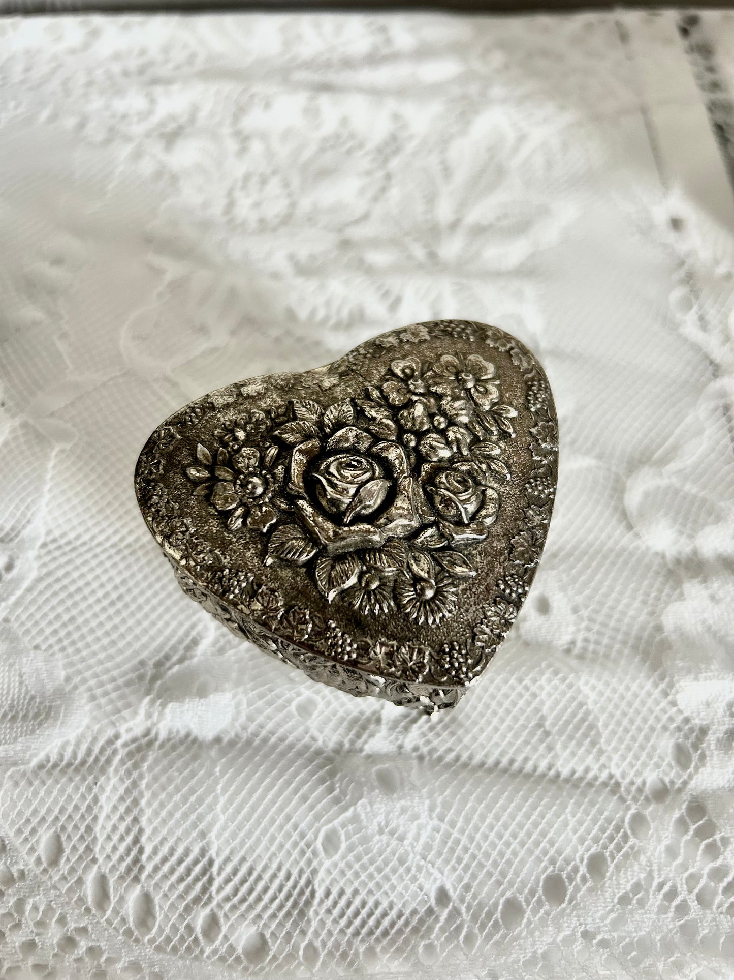 Heart Shaped Vintage Silver Jewelry box