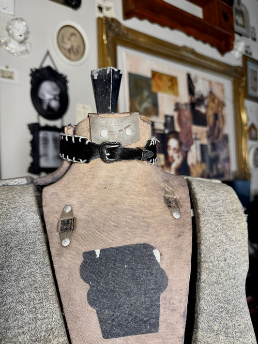 'Dust Storm' Cowhide Choker