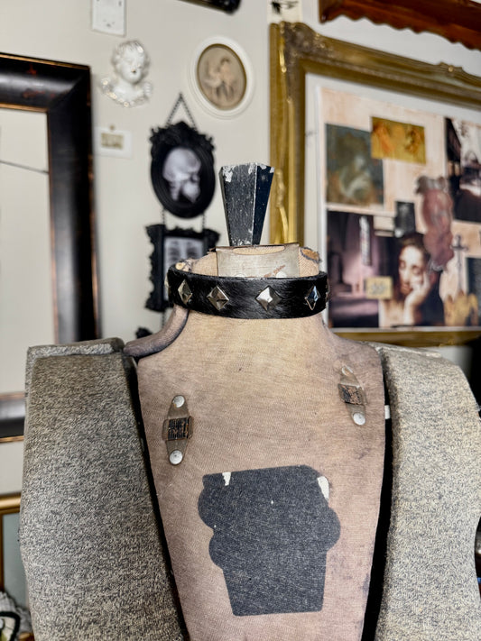 'Black Rock' Cowhide Choker
