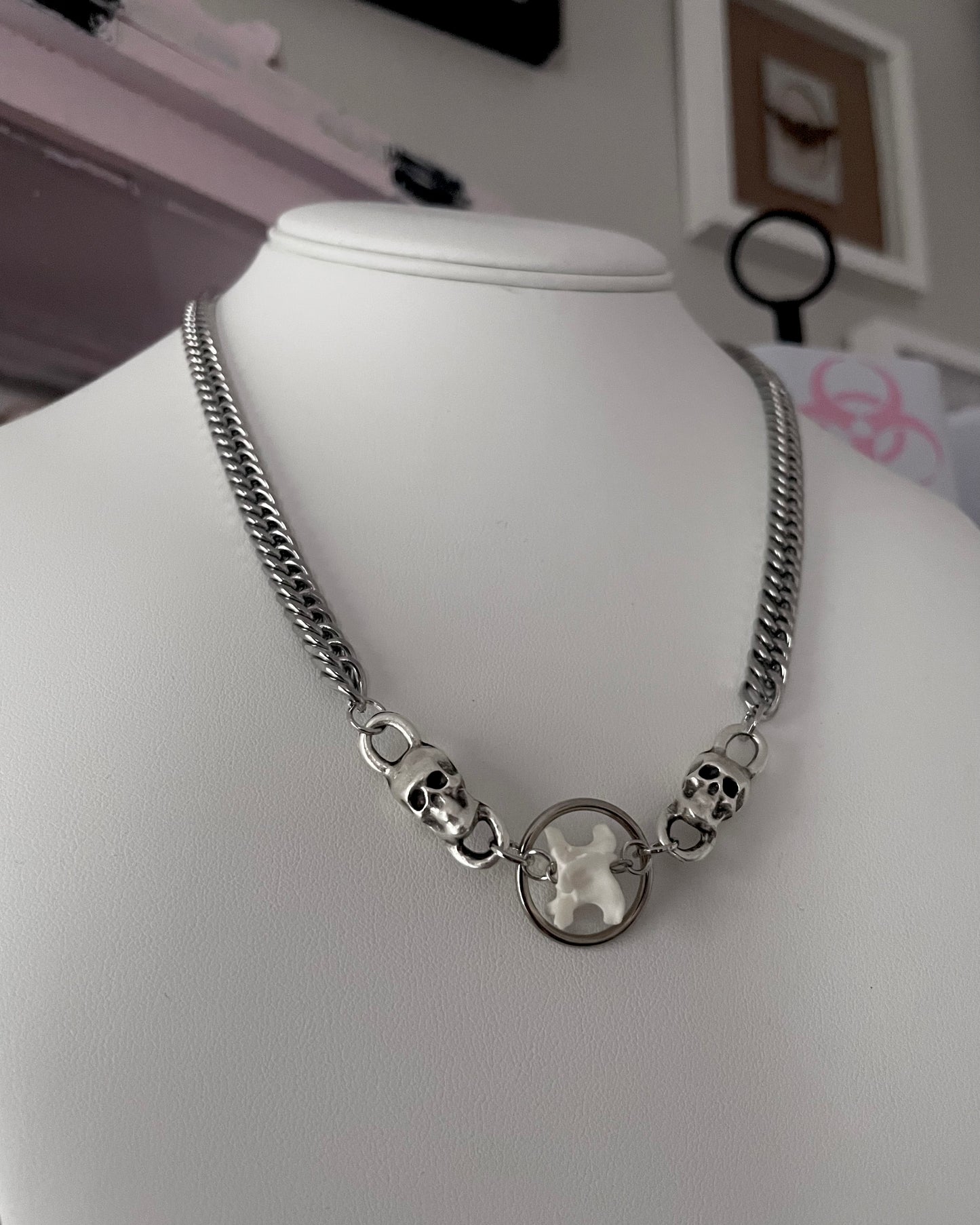 "𝕷𝖔𝖗𝖆𝖑𝖎𝖊" Necklace